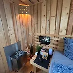 Roehrencamp Schoeten/apolda אתר קמפינג