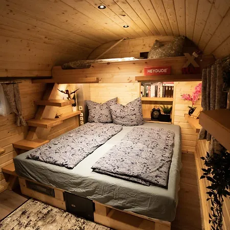 Roehrencamp Schoeten/apolda 阿波尔达