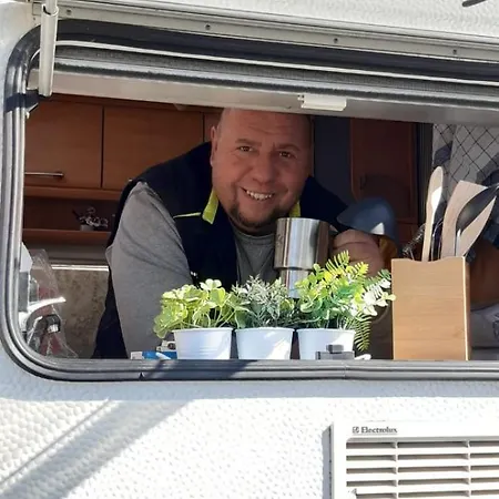 营地 Roehrencamp Schoeten/apolda 阿波尔达