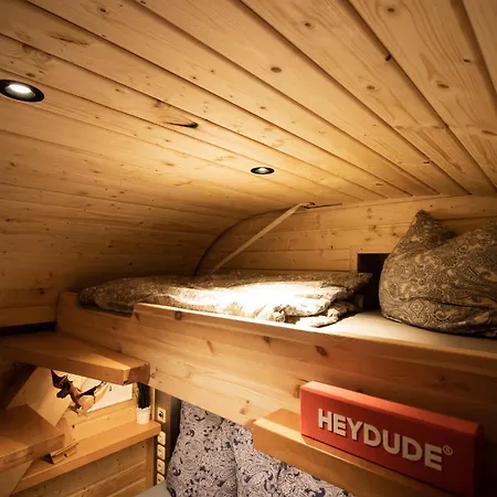 Roehrencamp Schoeten/apolda مكان تخييم ابولدا