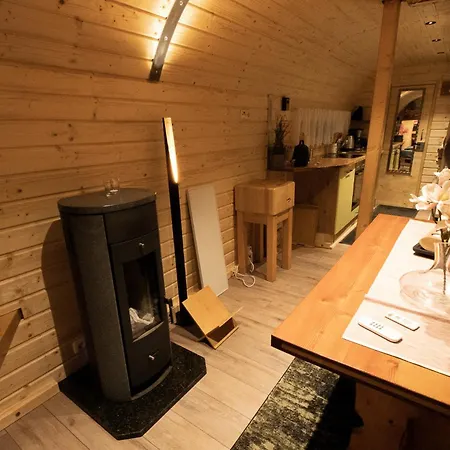 مكان تخييم Roehrencamp Schoeten/apolda *