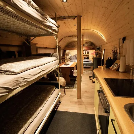مكان تخييم Roehrencamp Schoeten/apolda
