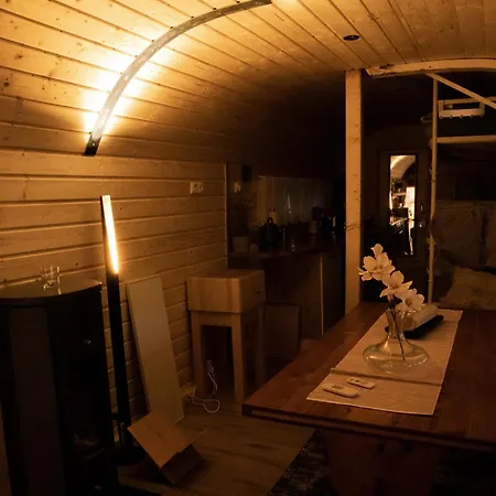 Roehrencamp Schoeten/apolda مكان تخييم *