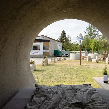 مكان تخييم Roehrencamp Schoeten/apolda *