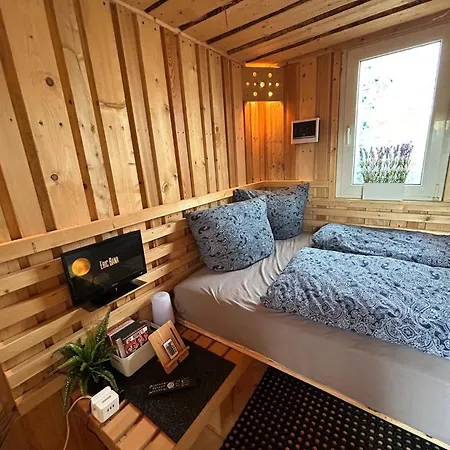 Roehrencamp Schoeten/apolda * 阿波尔达